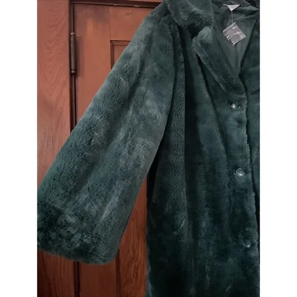 SOLD - Picture 4 of 8